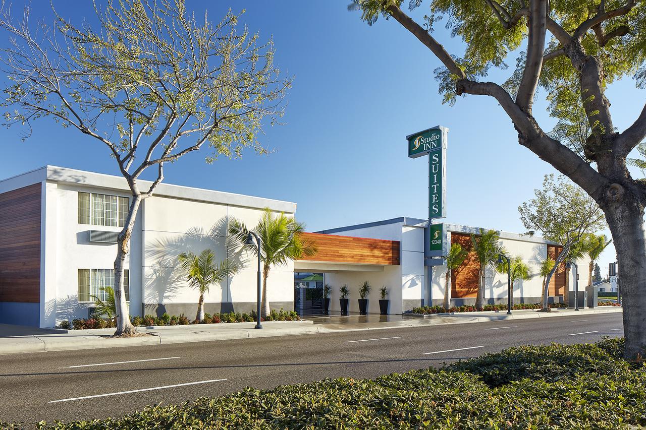 Studio Inn & Suites At Promenade Downey Exterior foto
