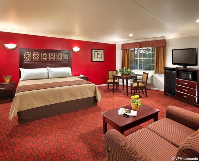 Studio Inn & Suites At Promenade Downey Exterior foto